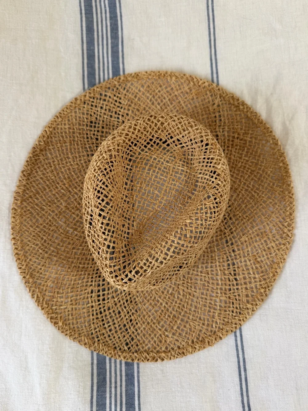 Janessa Leone 100% Straw Raffia Sun Hat Size Small